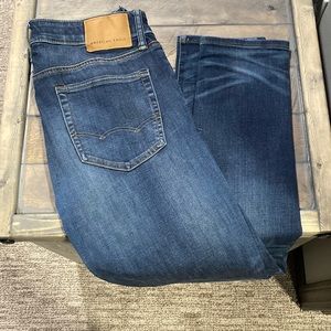 American Eagle stretch jeans